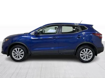 2020 Nissan Qashqai - image 10