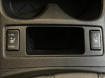2020 Nissan Qashqai - image 26