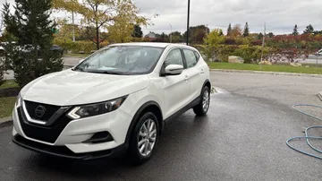 2020 Nissan Qashqai - image 3
