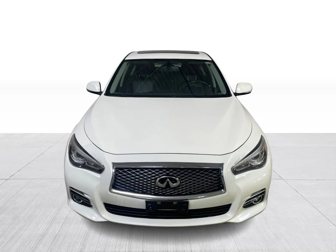 2016 INFINITI Q50 — photo 7