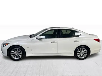 2016 INFINITI Q50 - image 10