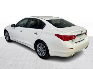 2016 INFINITI Q50 - image 11