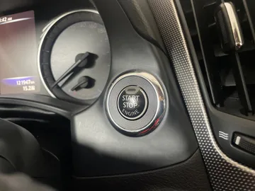 2016 INFINITI Q50 - image 25