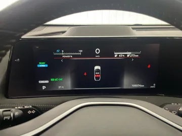 2023 Nissan ARIYA - image 18