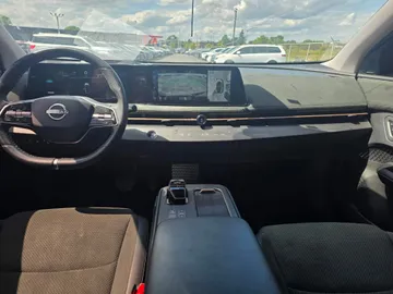 2023 Nissan ARIYA - image 9