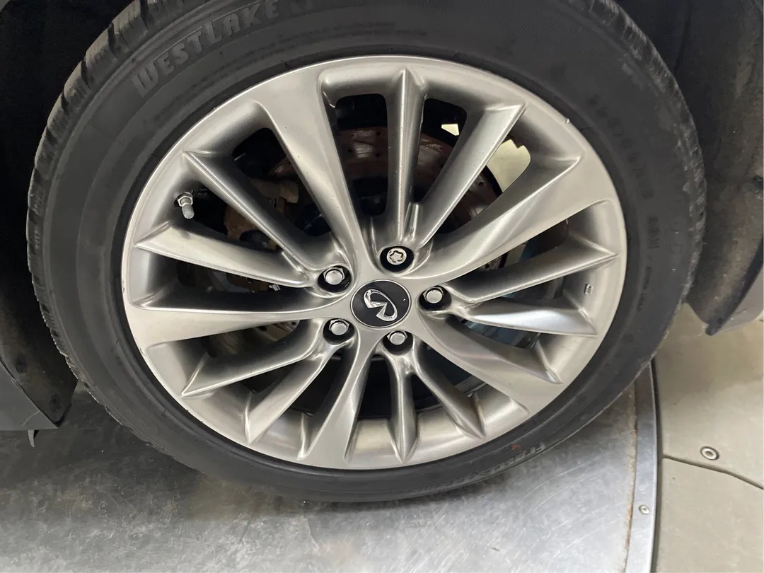 2019 INFINITI Q50 — photo 6