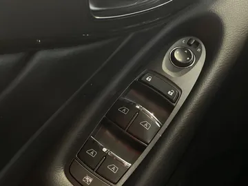 2024 INFINITI Q50 - image 22