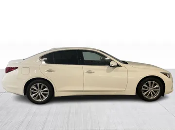 2024 INFINITI Q50 - image 9