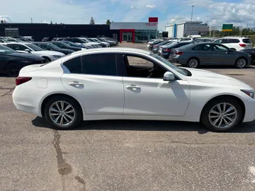 2024 INFINITI Q50 - image 6