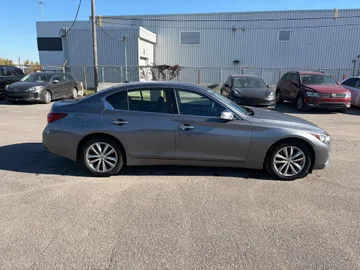 2024 INFINITI Q50 - image 6