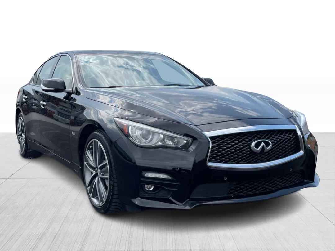 2017 INFINITI Q50