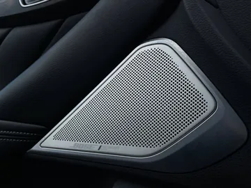 2017 INFINITI Q50 - image 24