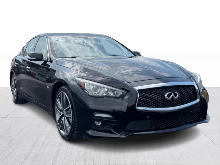 2017 INFINITI Q50