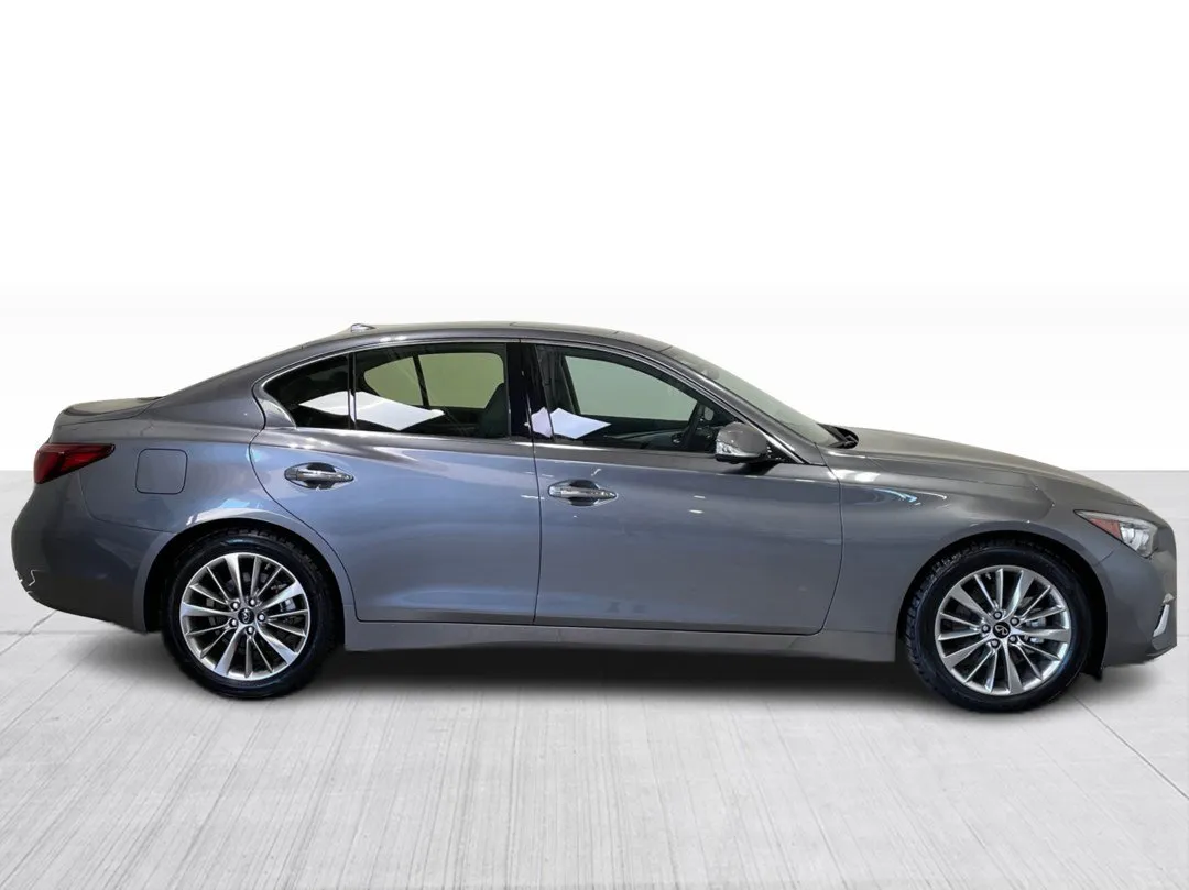 2024 INFINITI Q50 — photo 2
