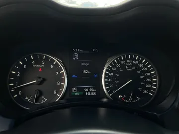 2021 INFINITI Q50 - image 16