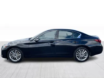 2021 INFINITI Q50 - image 10