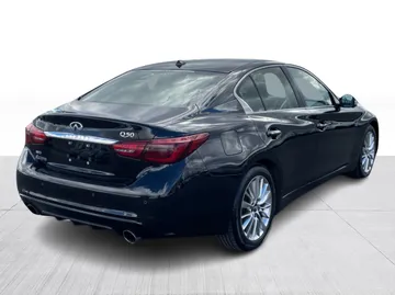2021 INFINITI Q50 - image 14