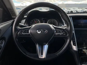 2021 INFINITI Q50 - image 17