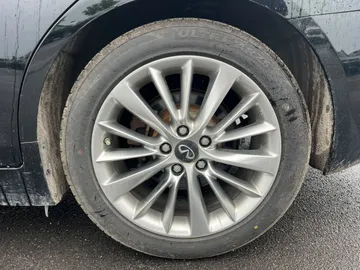 2021 INFINITI Q50 - image 8