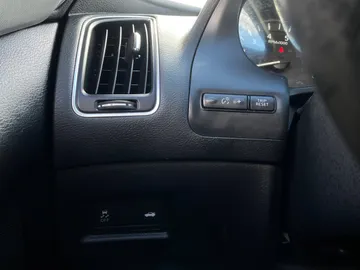 2021 INFINITI Q50 - image 28