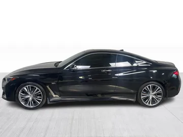 2017 INFINITI Q60 - image 10