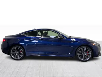 2022 INFINITI Q60 - image 2