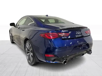 2022 INFINITI Q60 - image 12