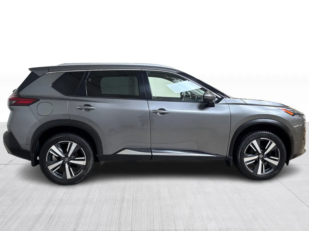 2021 Nissan Rogue — photo 2