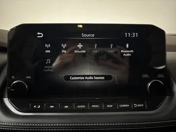 2021 Nissan Rogue - image 8