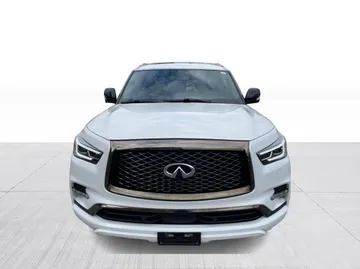 2022 INFINITI QX80 - image 10
