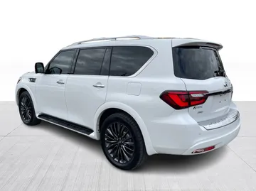 2022 INFINITI QX80 - image 13
