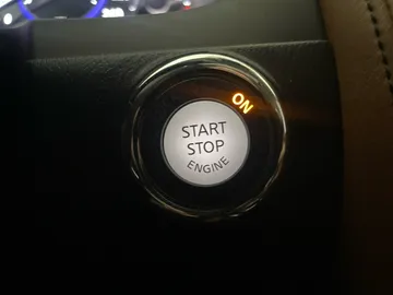 2018 INFINITI QX80 - image 27