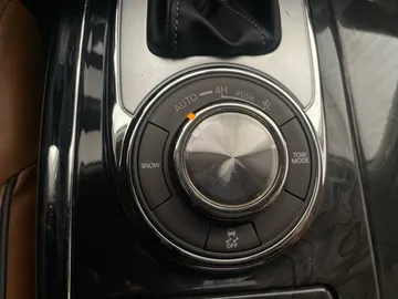 2018 INFINITI QX80 - image 29