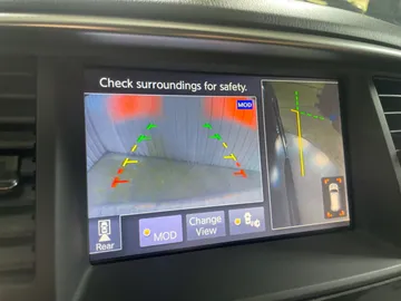 2018 INFINITI QX80 - image 25