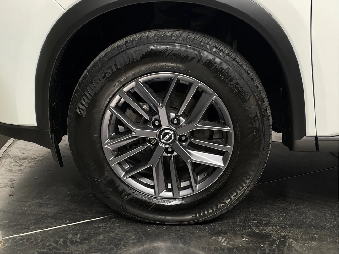 2024 Nissan Rogue — photo 5