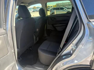 2024 Nissan Rogue - image 9