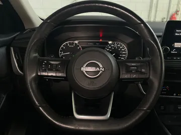 2024 Nissan Rogue - image 16
