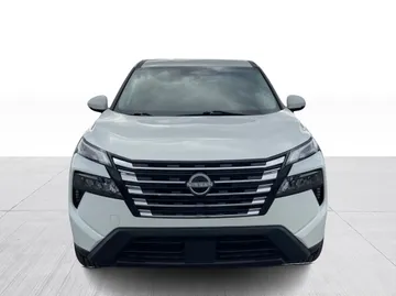 2024 Nissan Rogue - image 8