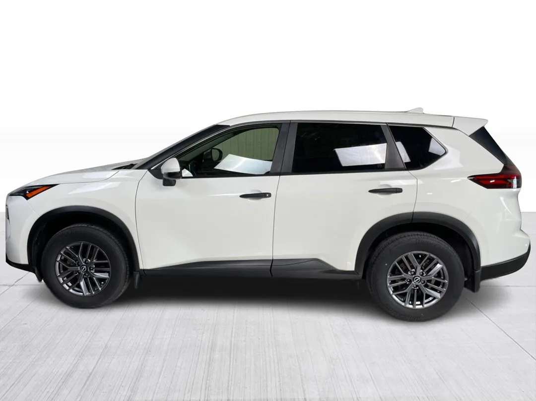 2024 Nissan Rogue — photo 8