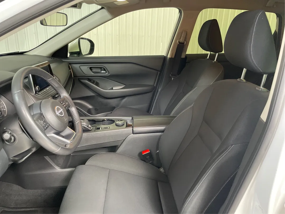 2024 Nissan Rogue — photo 3