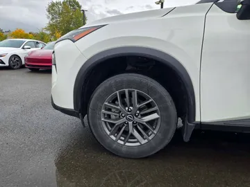 2024 Nissan Rogue - image 6