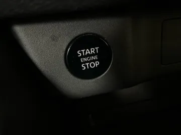 2024 Nissan Rogue - image 19