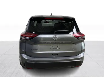 2024 Nissan Rogue - image 11