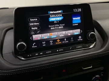 2024 Nissan Rogue - image 25