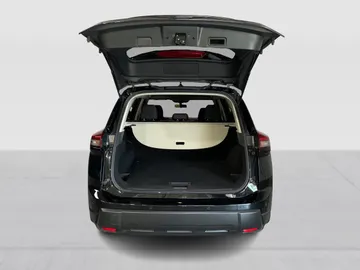 2024 Nissan Rogue - image 13