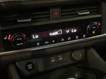 2024 Nissan Rogue - image 20