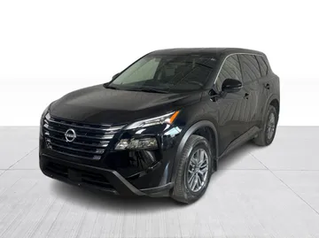 2024 Nissan Rogue - image 3