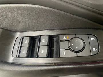 2024 Nissan Rogue - image 22