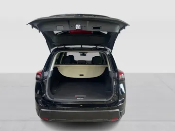 2024 Nissan Rogue - image 12