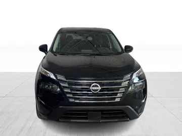 2024 Nissan Rogue - image 2